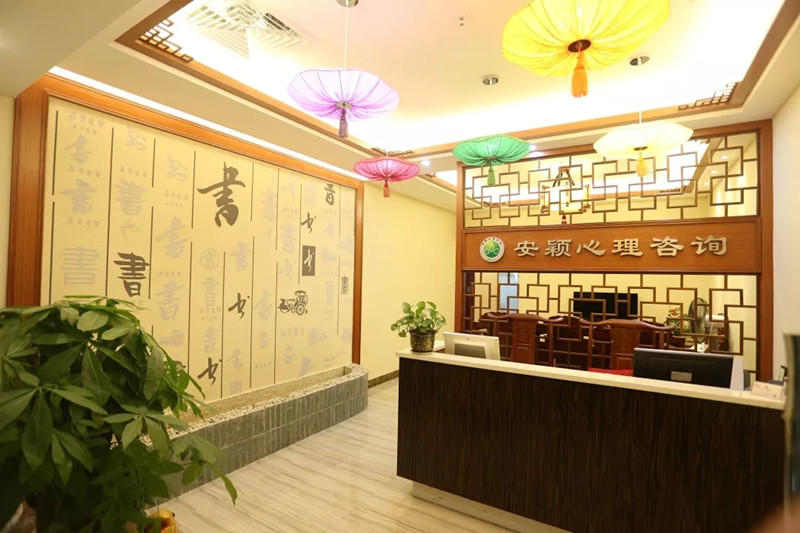 1565247907775650.jpg 640.webp (4).jpg